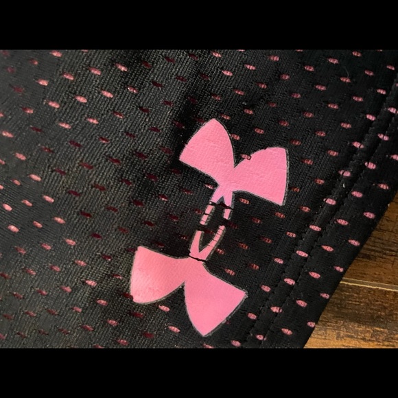 Pink and black Under Armor drawstring shorts - Picture 4 of 7